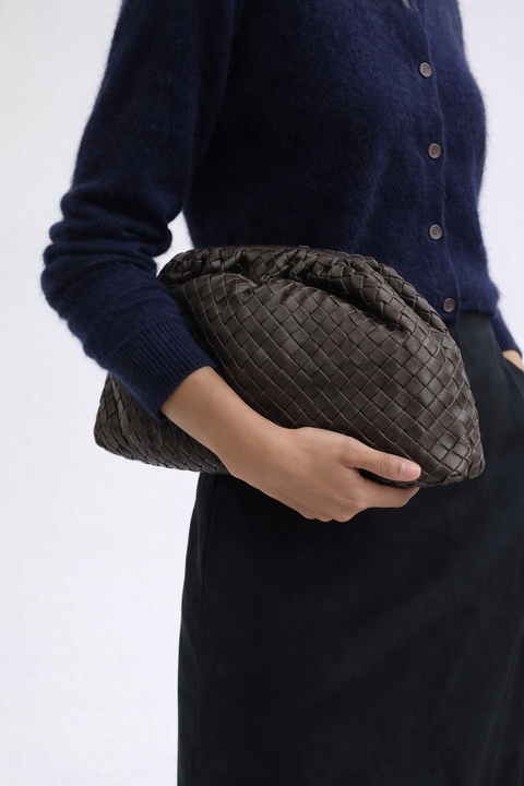 Lounge Pouch dark brown