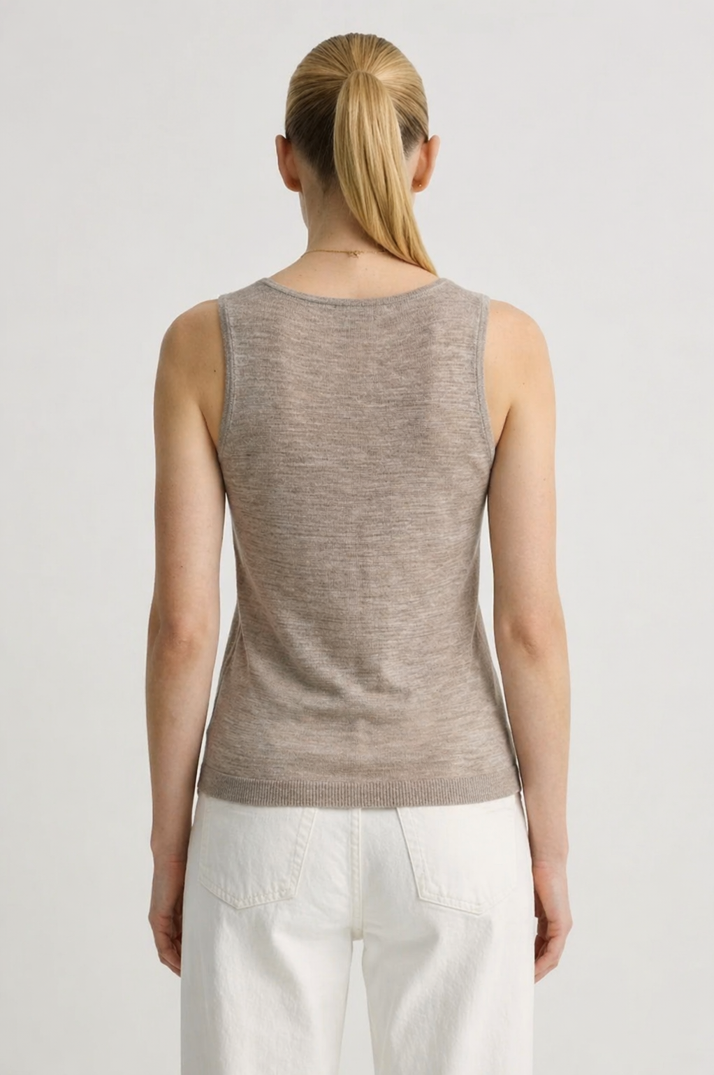 [Beige]