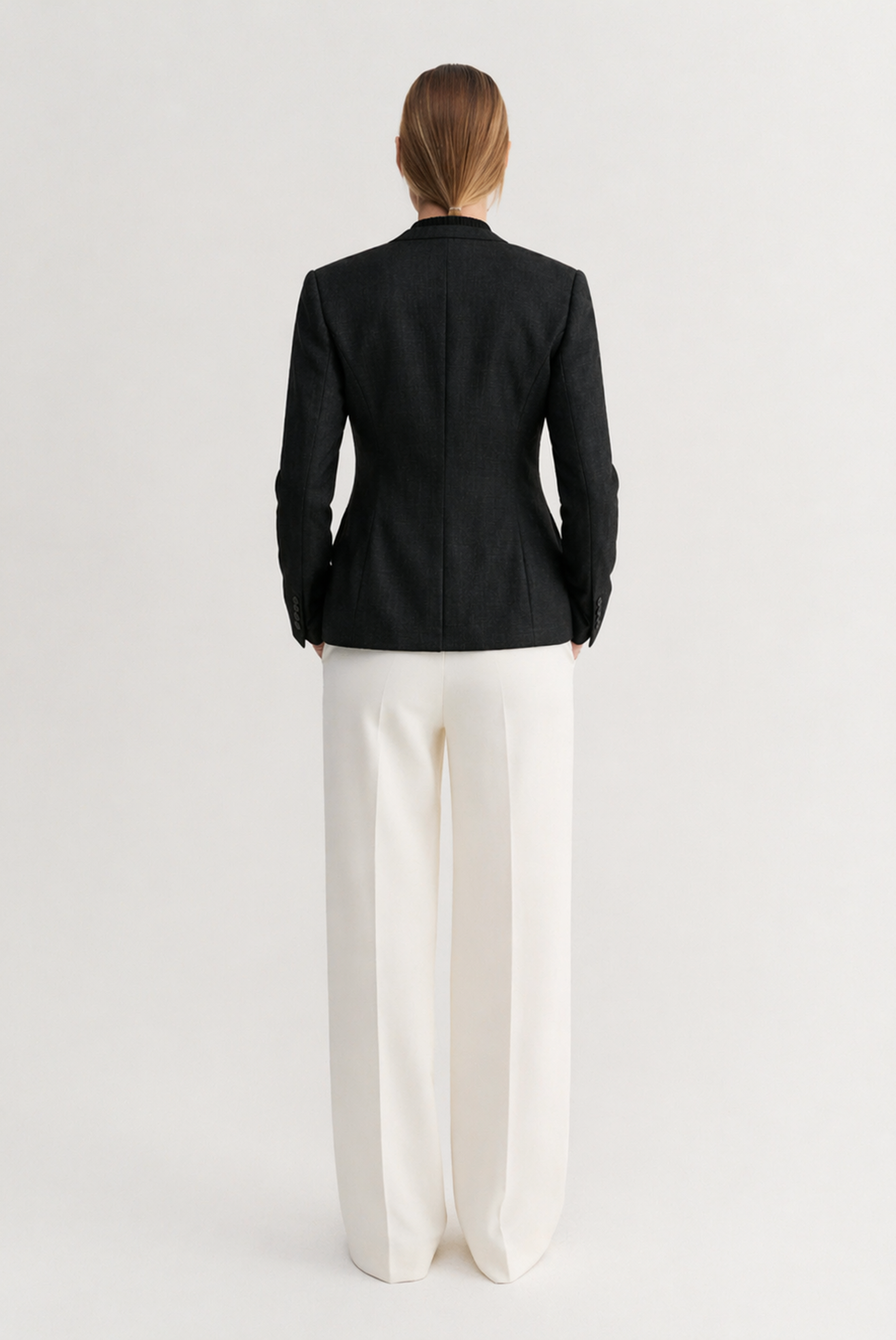 NOIR – Blazer Sartoriale in Lana e Viscosa