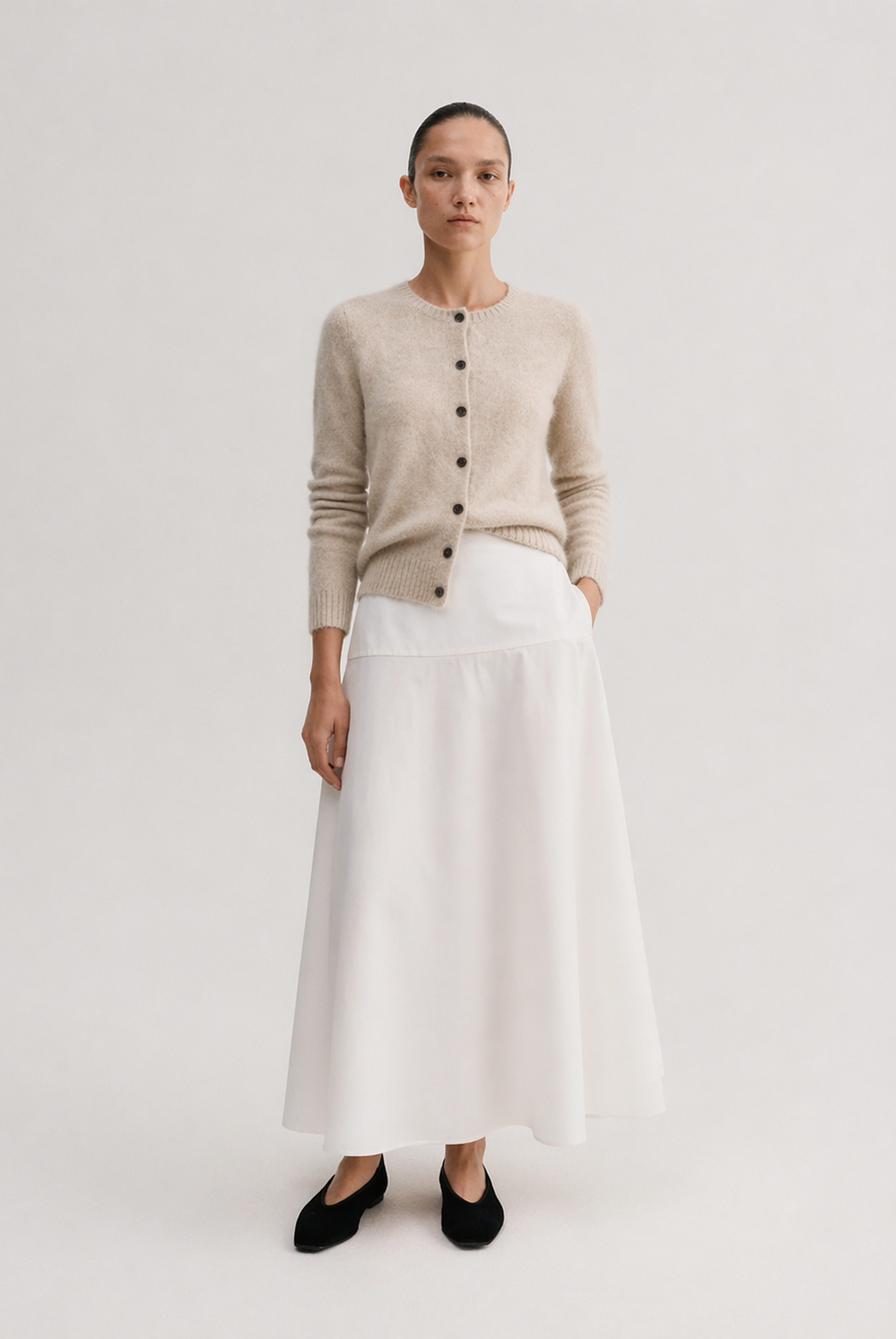 [Beige]