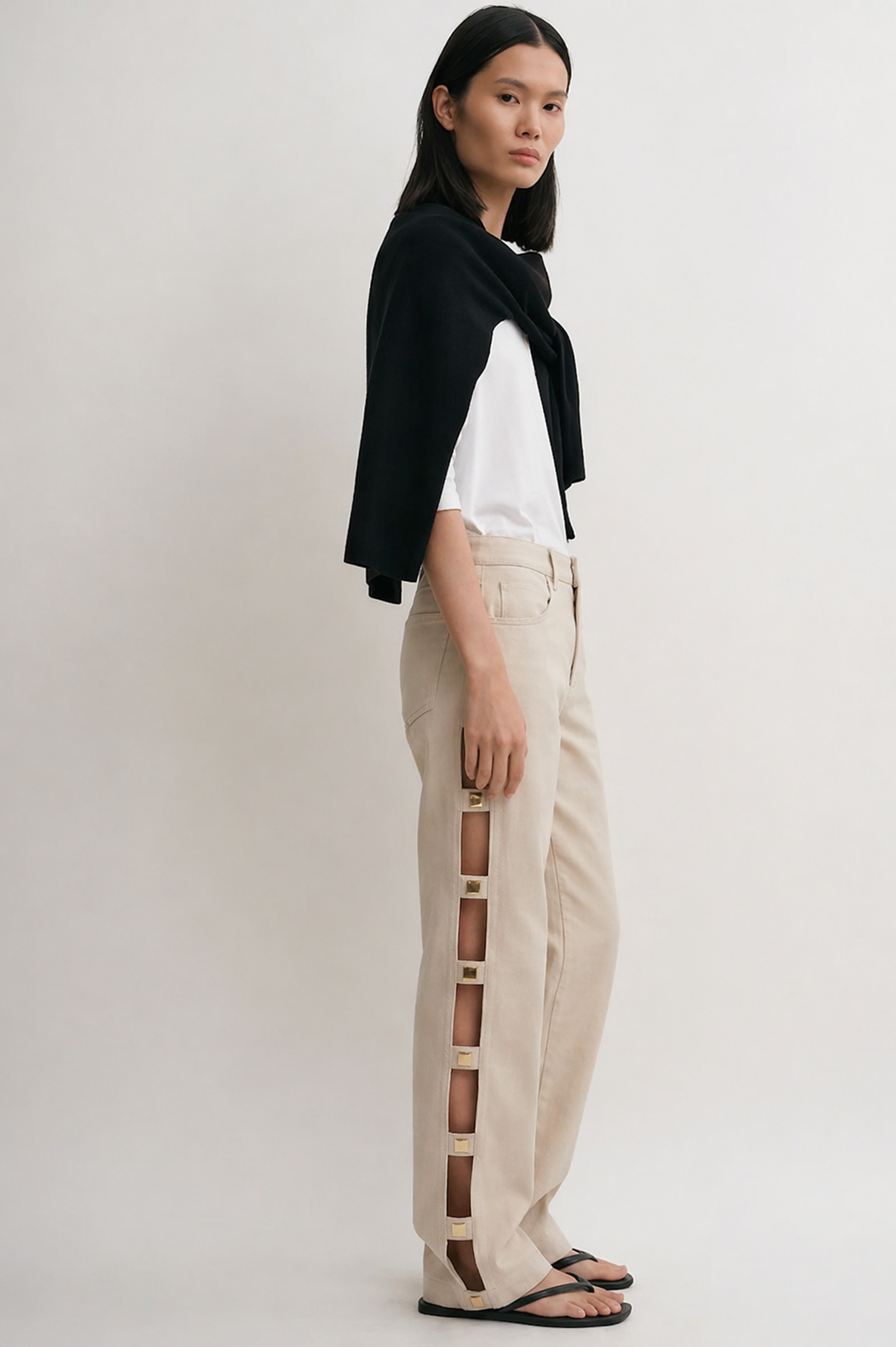 Jeans con Borchie Laterali