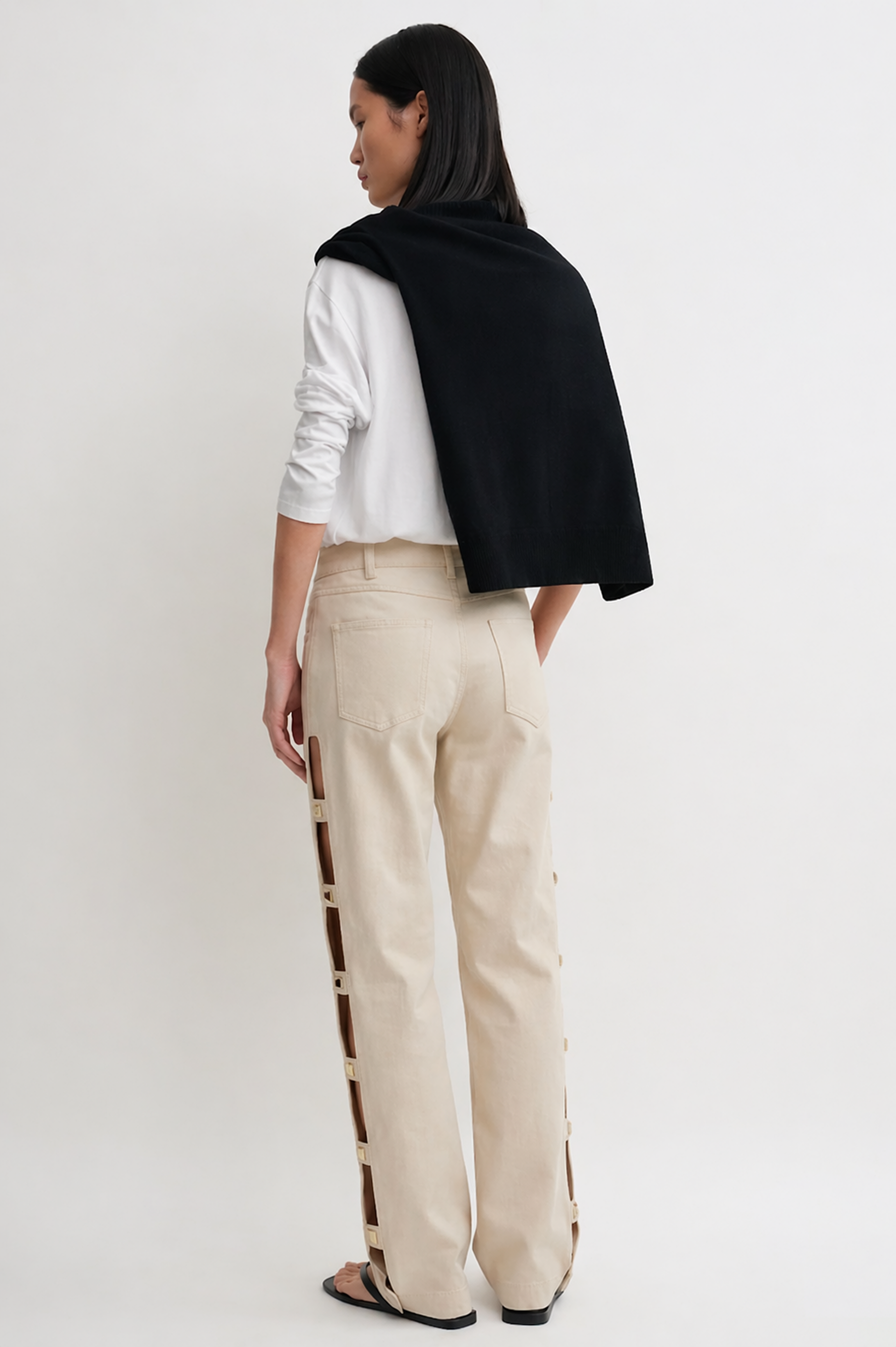 Jeans con Borchie Laterali