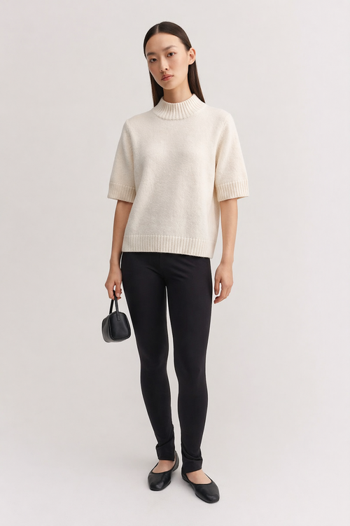 [Beige]